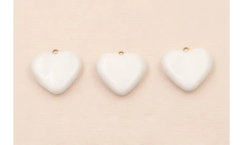 Colgante Acero 316L Corazón esmalte 15*13mm Blanco