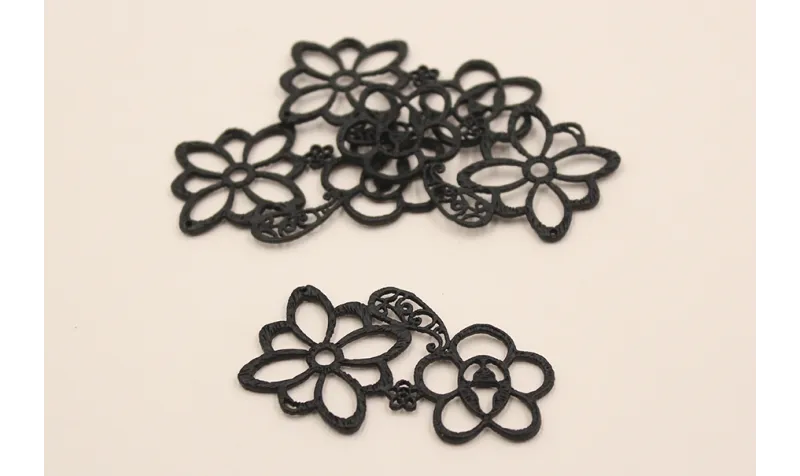 Conjunto 2 flores crochet 38.5*65 Negro Mate