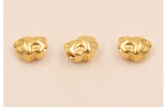 Pieza Irregular 6*5*4mm  Baño Oro 18K 3Micras