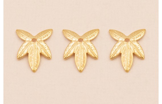 Hoja 5 pétalos 15*11mm Oro 18K 3 Micras