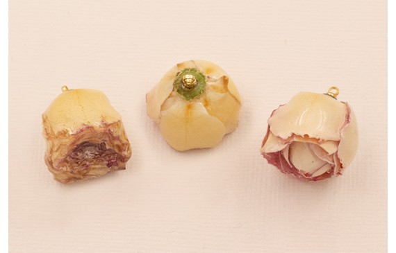 Colgante Flor Natural 17*23mm Crema y Rosa