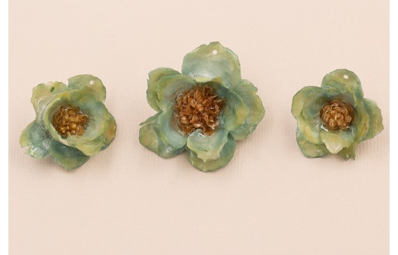 Flor Natural con Resina 30-35mm Color Turquesa