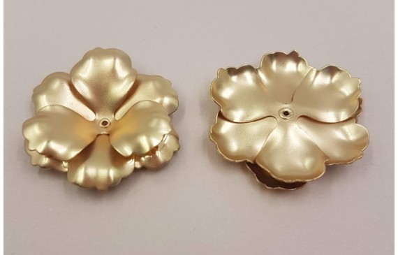 Colgante Flor Sobrepuesta 31mm Diámetro