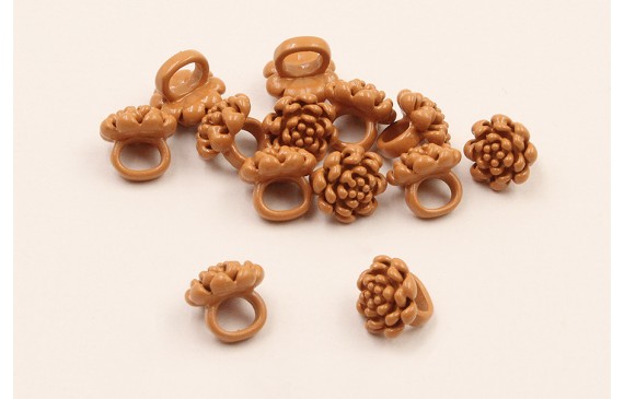 Flor de 7mm con anilla de 4mm interior  caldera