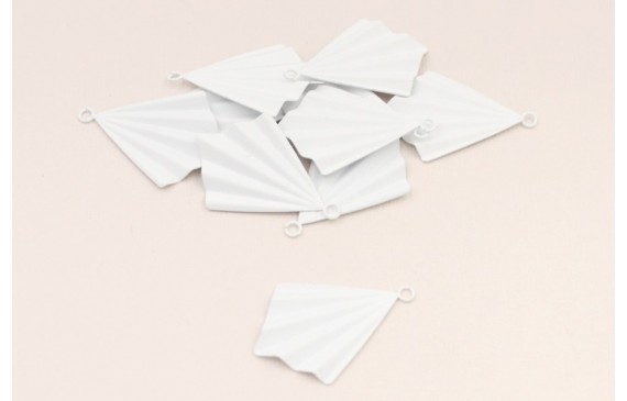 Cuenta Abanico plisado con anilla 35*25mm Blanco