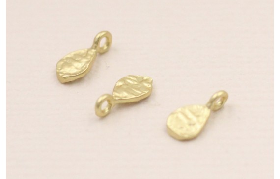 Colgante lámina labrada 10*6*1mm Dorado Mate Colgante lámina labrada 10*6*1mm Dorado Mate