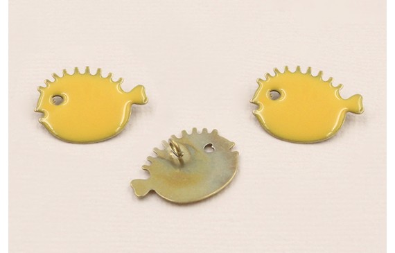 Cuenta Pez Globo 20*15 Anilla esmalte Amarillo