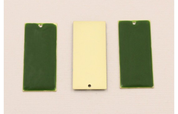 Cuenta Rectangulo 38*15 D.Mate Esmalte verde Cuenta Rectangulo 38*15 D.Mate Esmalte verde