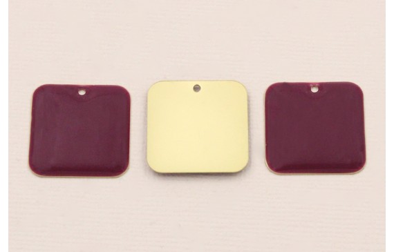 Cuenta Cuadrado de 22 D.Mate esmalte Cardenal Cuenta Cuadrado de 22 D.Mate esmalte Cardenal