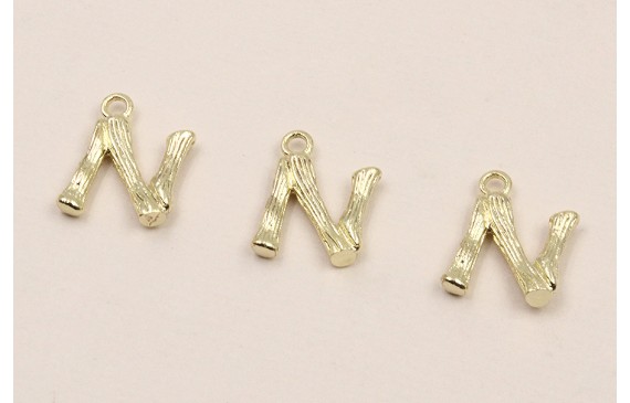 Colgante Letra N latón Dorado 15*10mm