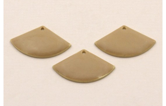 Pieza Abanico de 20*12mm esmalte Beige