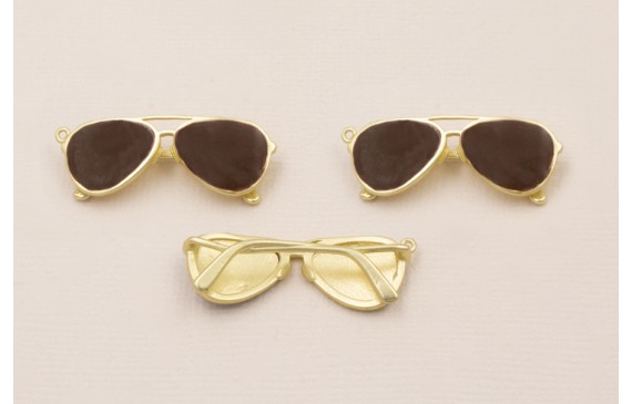Colgante Gafas Sol 35*10mm Dorado Mate con Marrón Colgante Gafas Sol 35*10mm Dorado Mate con Marrón