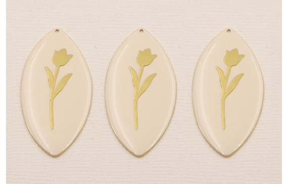 Ovalo Dorado Mate Esmaltado Beige con Flor Dorada