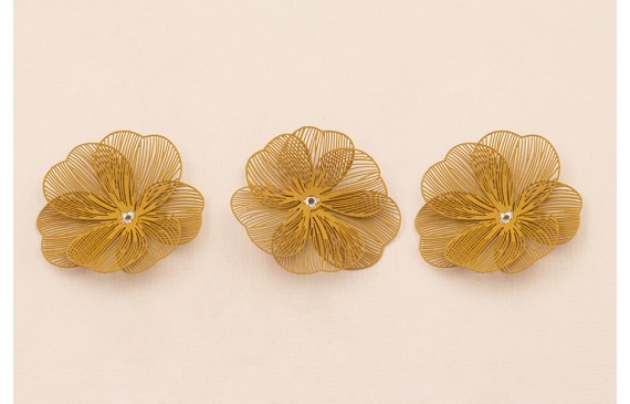 Flor 35mm 6 pétalos moldeables Mostaza Flor 35mm 6 pétalos moldeables Mostaza