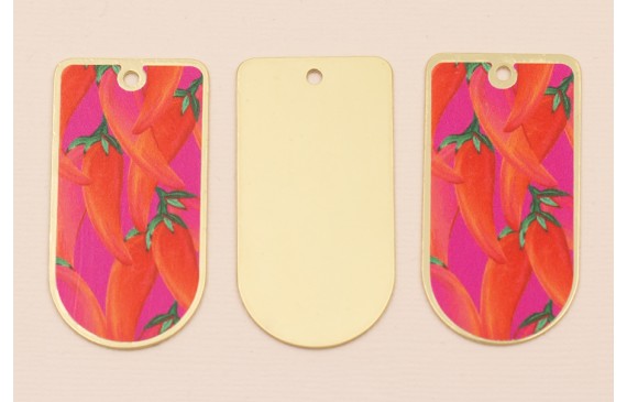 Pieza 50*25 Oro mate Pimientos sobre Fuxia Pieza 50*25 Oro mate Pimientos sobre Fuxia