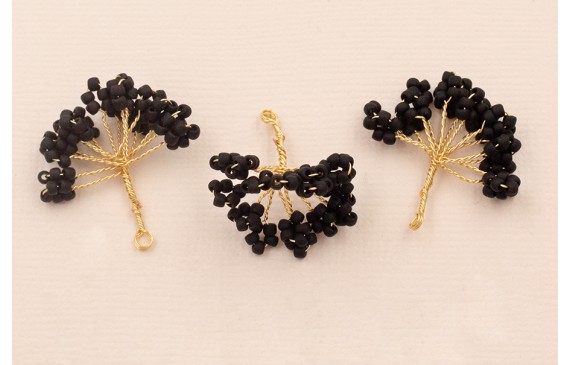 Ramillete 16 pétalos de Abalorio 20*20mm Negro Ramillete 16 pétalos de Abalorio 20*20mm Negro