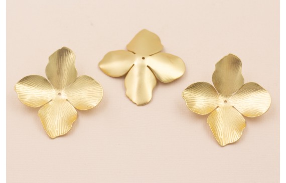 Flor 4 pétalos 40mm diámetro Oro Mate