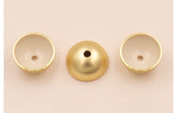 Semi Bola de 10mm con esmalte Beige Oro Mate Semi Bola de 10mm con esmalte Beige Oro Mate