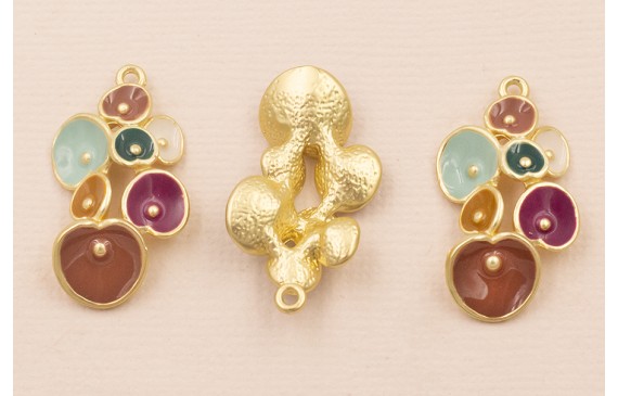 Colgante Flores esmaltadas 27*15 Marrón y Turquesa Colgante Flores esmaltadas 27*15 Marrón y Turquesa