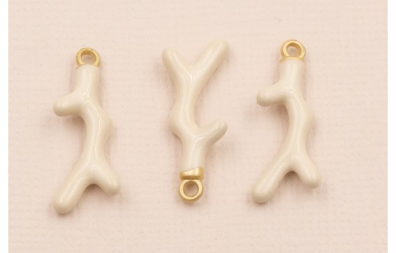 Colgante Coral 20*7mm Esmalte color Beige