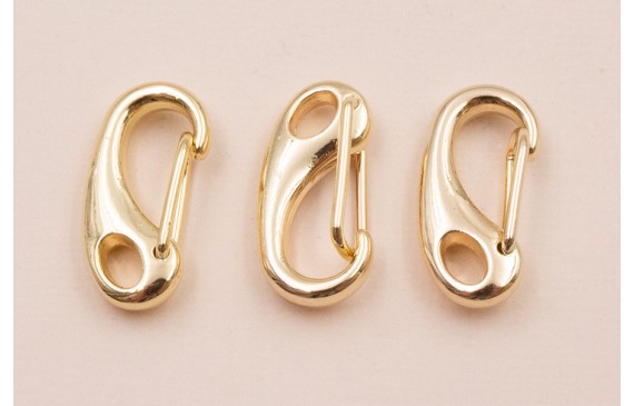 Cierre mosquetón Dorado 25*10mm Cierre mosquetón Dorado 25*10mm