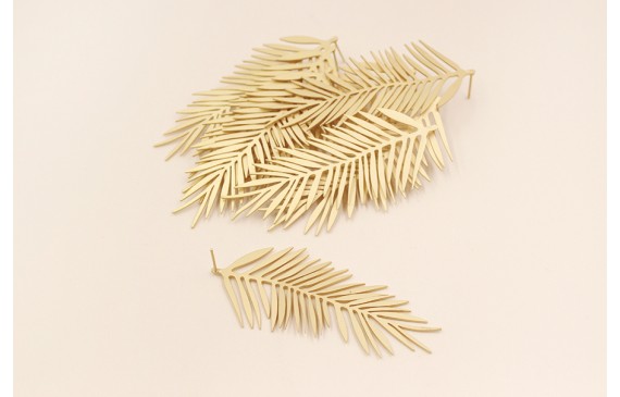 Pendiente Hojas 70*30mm Oro Mate Pendiente Hojas 70*30mm Oro Mate