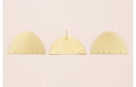 Pendiente semicirculo dentado 38*24mm Dorado Mate