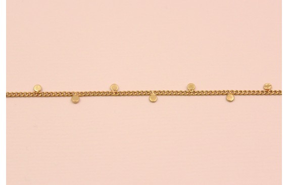 Cadena con chapitas colgantes de 3mm Cadena con chapitas colgantes de 3mm