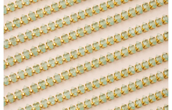 Cadena strass Cristal Verde Vidrio de 3*6mm