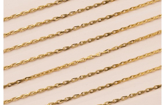 Cadena S.Steel 316L eslabón Gota 2mm grueso Dorado Cadena S.Steel 316L eslabón Gota 2mm grueso Dorado