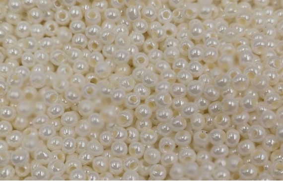 10 gramos de Abalorio cristal Kilo Perla