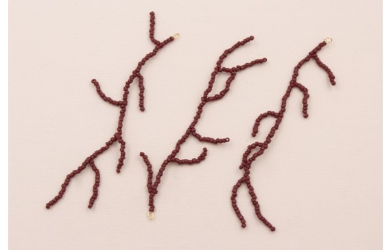 Rama Coral de Abalorio 11cms  Granate