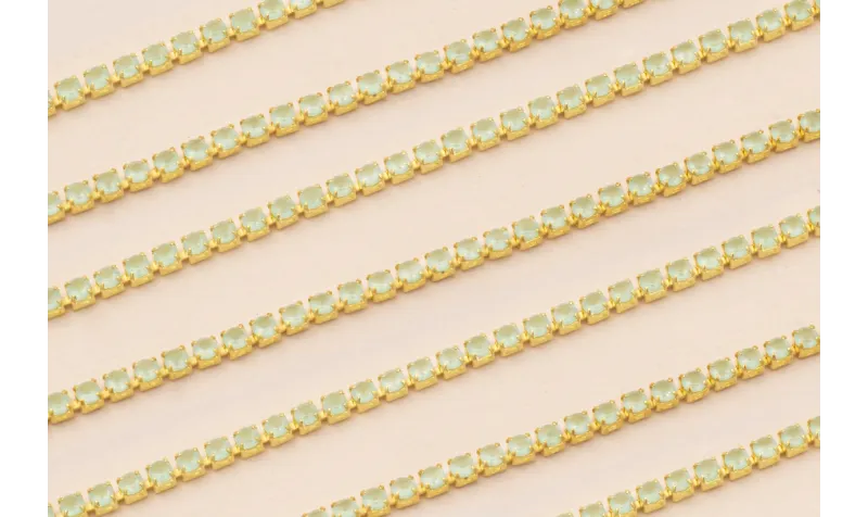 Cadena Strass Critstal 2mm Agua Opal