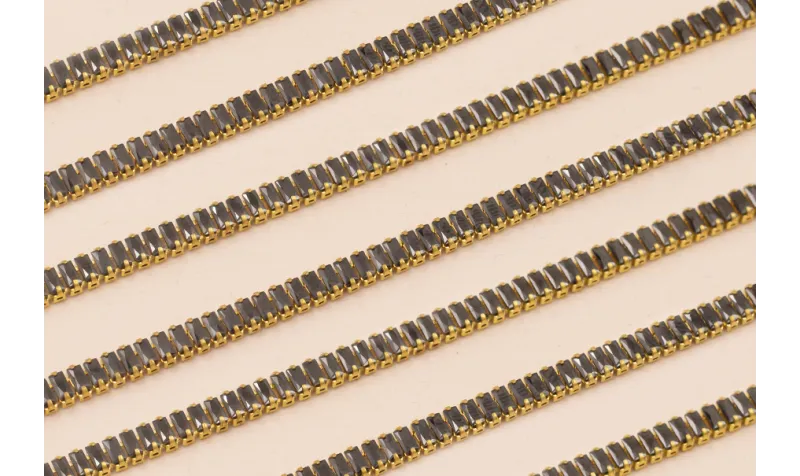 Cadena Strass cristal de 3*1,5mm Negro
