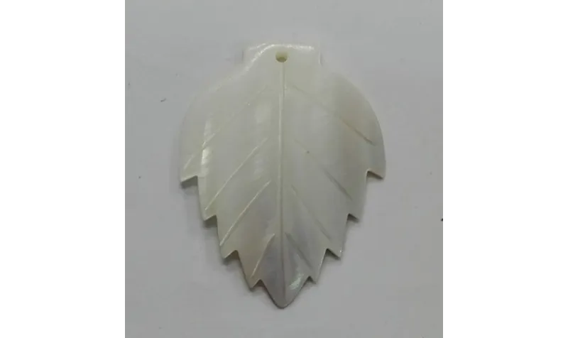 Hoja Nacar  58*40 /Cuentas de  Nacar 