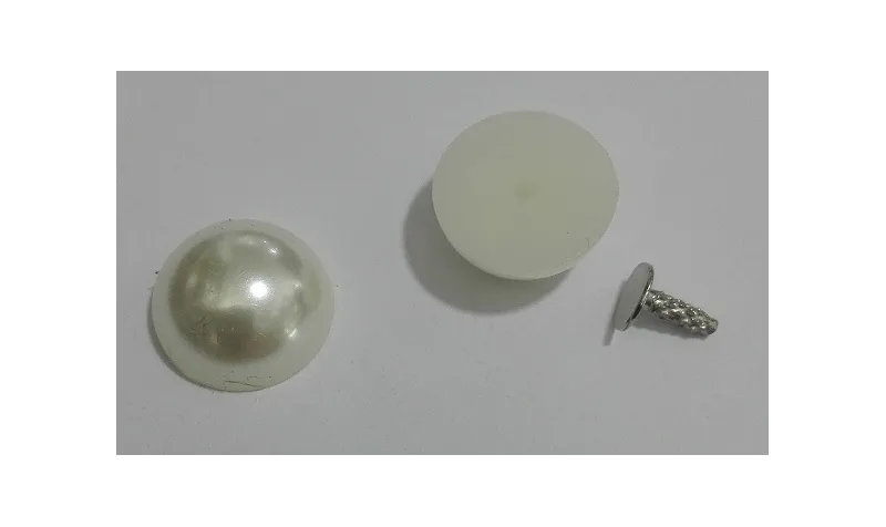 Media Perla 12mm con medio agujero y con remache /Cuentas de  Plástico / Resina 