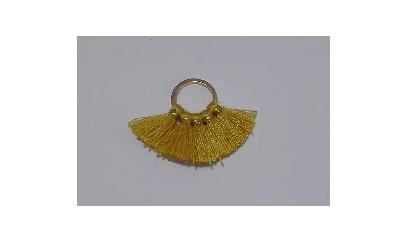 Aro 10mm Multipompón Amarillo /Cuentas de  Tela 