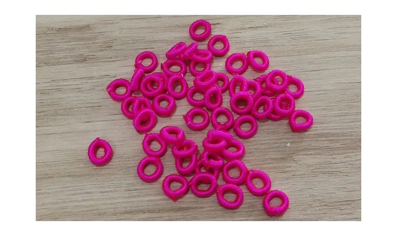 Aro Elástico 5mm. Agujero de 3mm. FUXIA /Cuentas de  Tela 