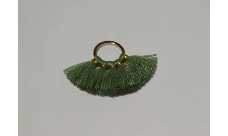 Aro 10mm Multipompón Verde kaki /Cuentas de  Tela 