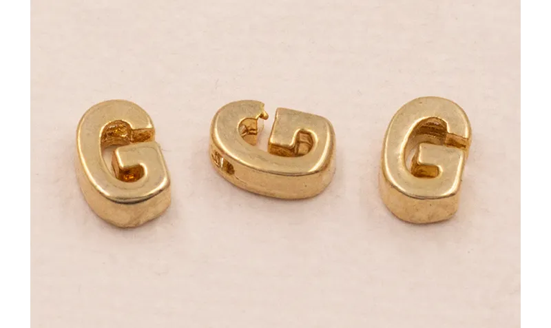 Letra G 7*6*2 Oro / Cuentas Metálicas de Latón / Zamak