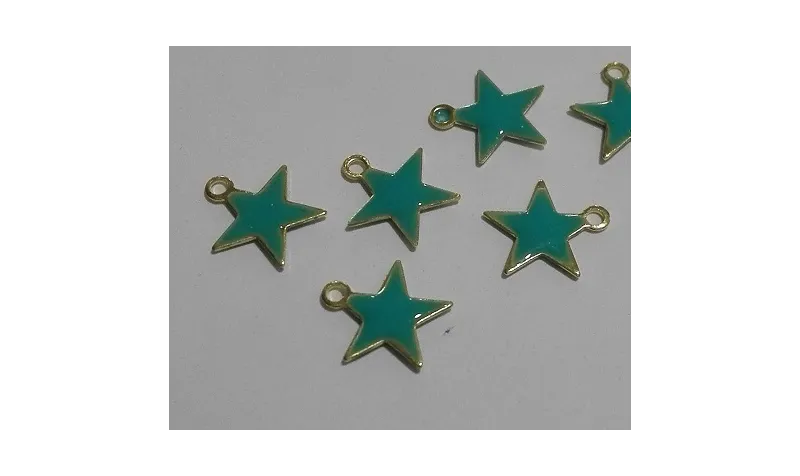 Colgante Estrella esmaltada 10mm verde / Cuentas Metálicas de Latón / Zamak