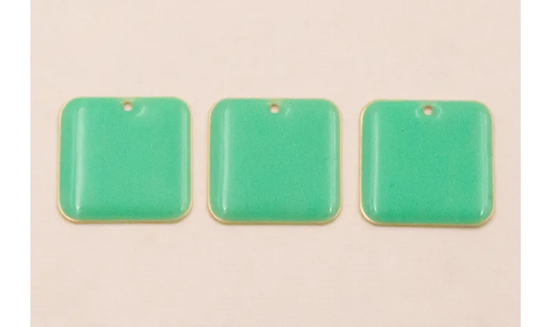 Cuenta Cuadrado de 22 D.Mate esmalte verde piscina / Cuentas Metálicas de Latón / Zamak