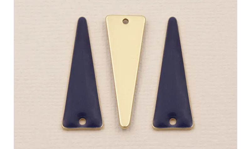 Cuenta Triangulo Esmaltado 30*9mm Azul Marino / Cuentas Metálicas de Latón / Zamak