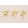 Cuenta Flor pétalos desiguales 35*23mm Dorado Mate / Cuentas Metálicas de Latón / Zamak