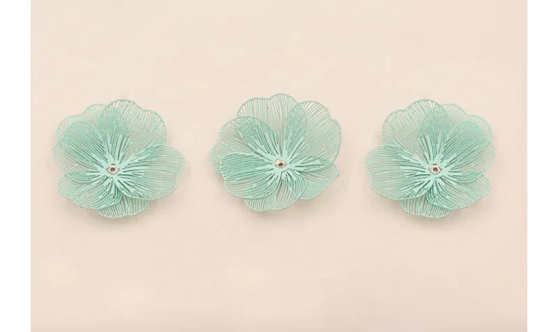 Flor 35mm 6 pétalos moldeables Turquesa / Cuentas Metálicas de Latón / Zamak