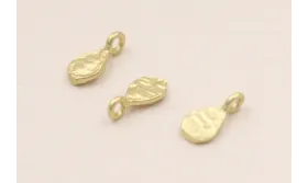 Colgante lámina labrada 10*6*1mm Dorado Mate / Cuentas Metálicas de Latón / Zamak