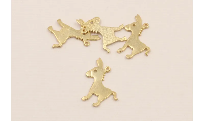 Burro 2 agujeros 15*15mm oro / Cuentas Metálicas de Latón / Zamak