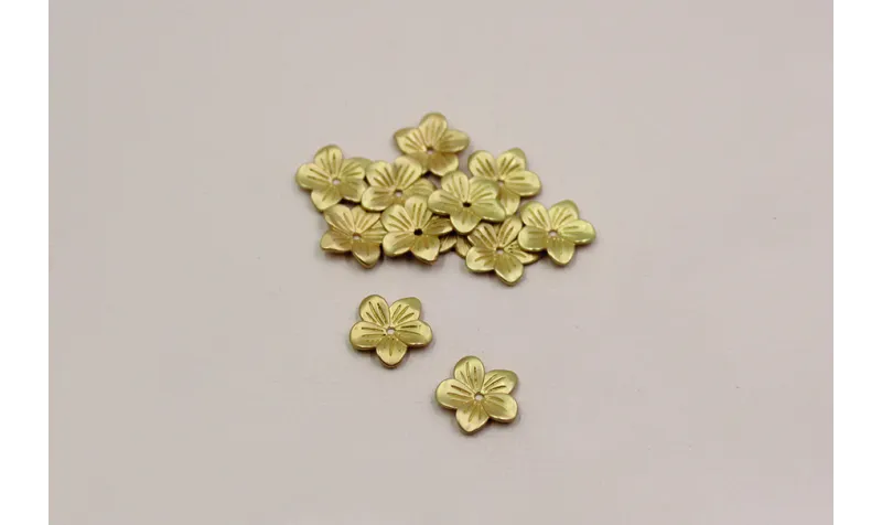 Pieza Flor 12mm Oro Mate / Cuentas Metálicas de Latón / Zamak