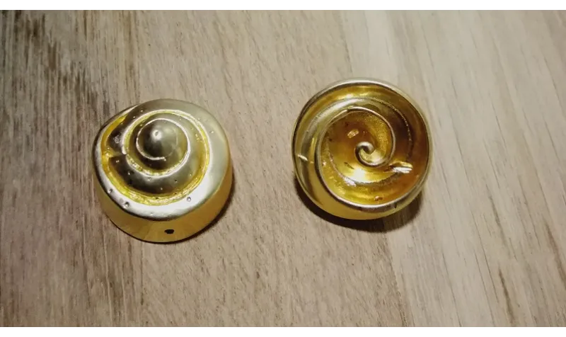 Caracola 20*15mm Oro Mate / Cuentas Metálicas de Latón / Zamak