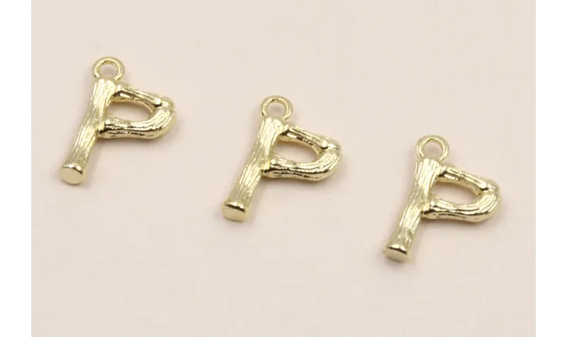 Colgante Letra P latón Dorado 15*10mm / Cuentas Metálicas de Latón / Zamak